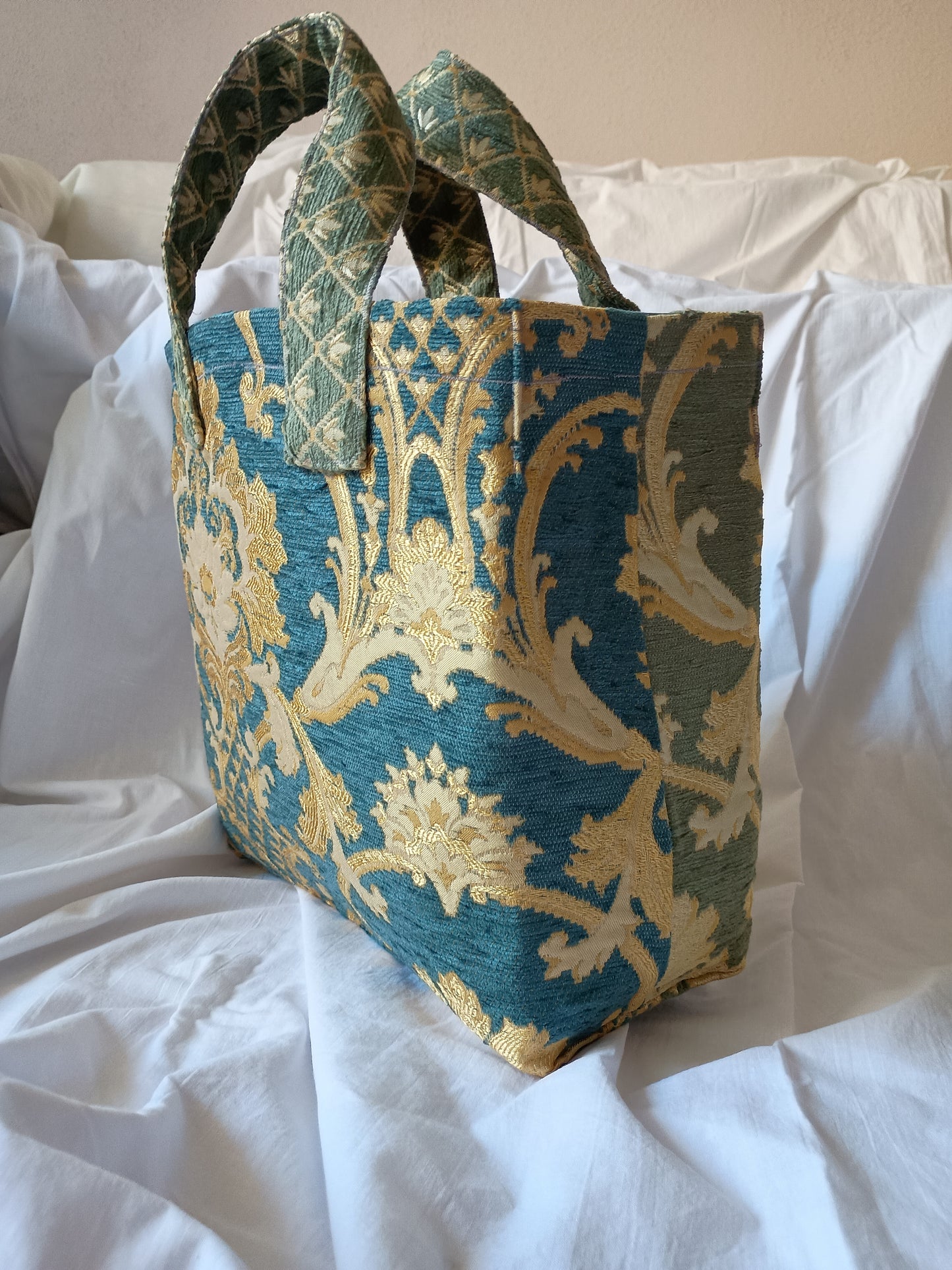 Borsa Riflessi di seta antica