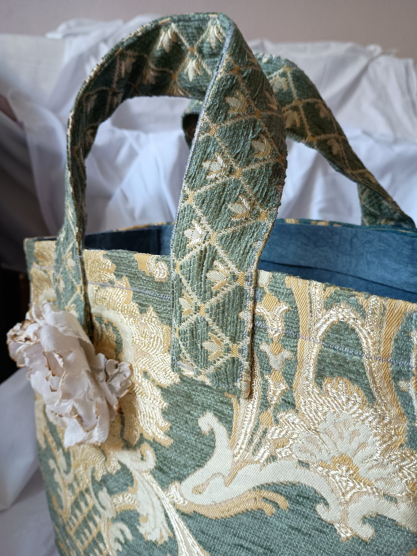 Borsa Riflessi di seta antica